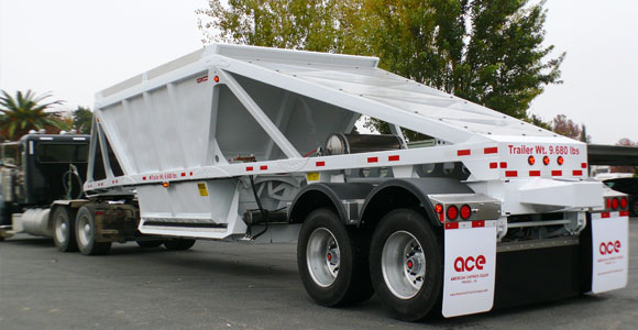 Semi trailer bottom dump truck